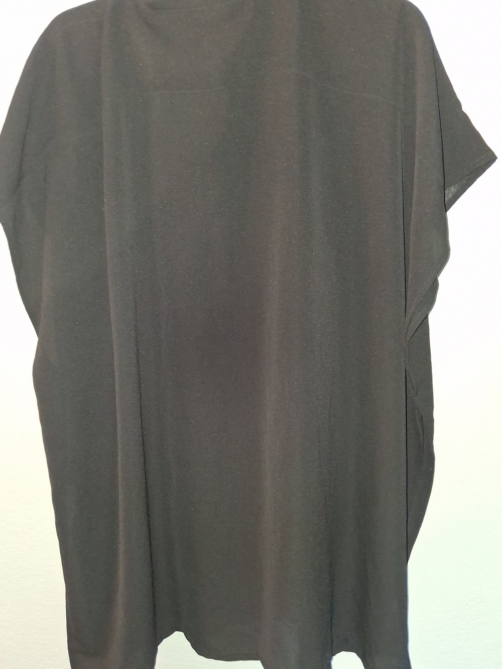 Women's Black Button-Front Blouse with Short Dolman Sleeves - Picture 4 of 4